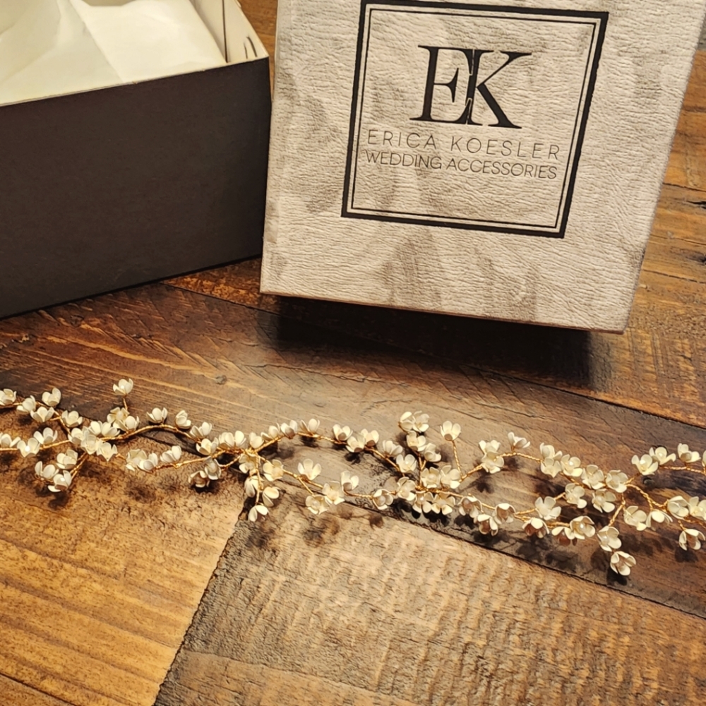 Erica Koesler wedding hair accessory